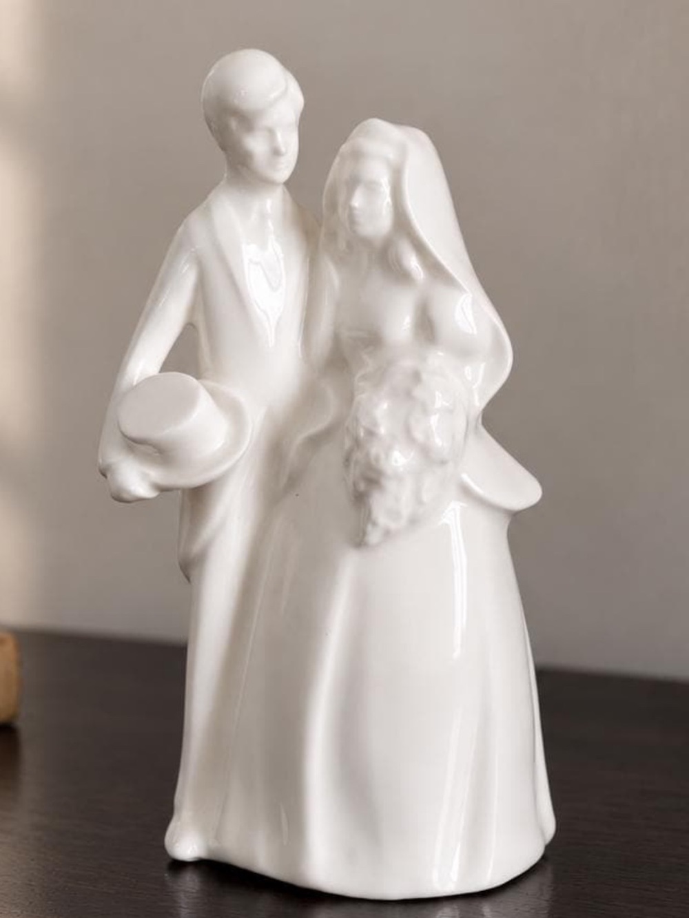 Royal Doulton - White Porcelain Bride and Groom 1990’s